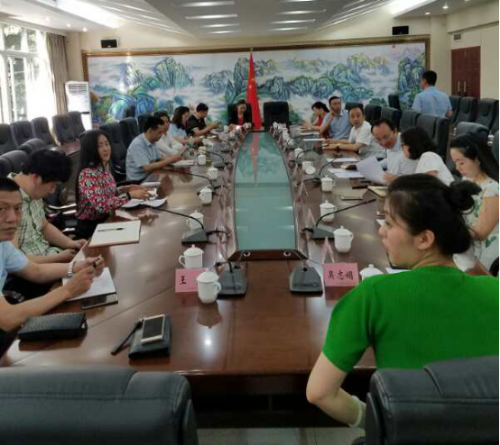 15vip太阳集团官网赴蓬安县参加大美公园城建设项目洽谈会