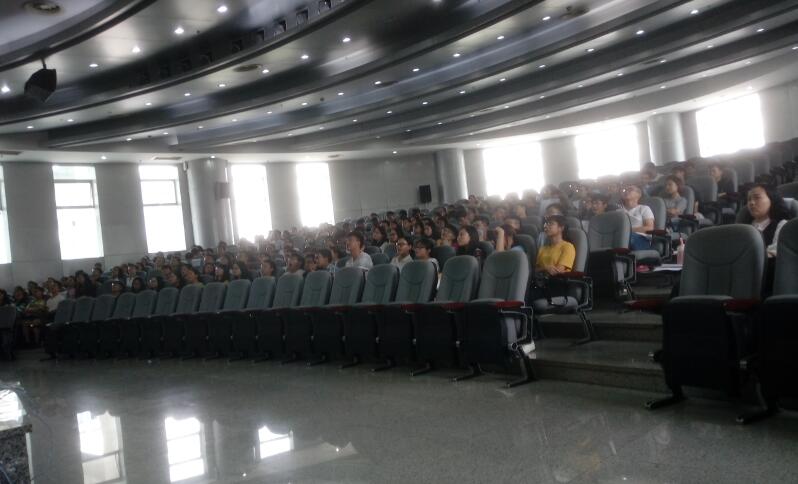 15vip太阳集团官网2017届毕业生大会暨毕业生党员大会