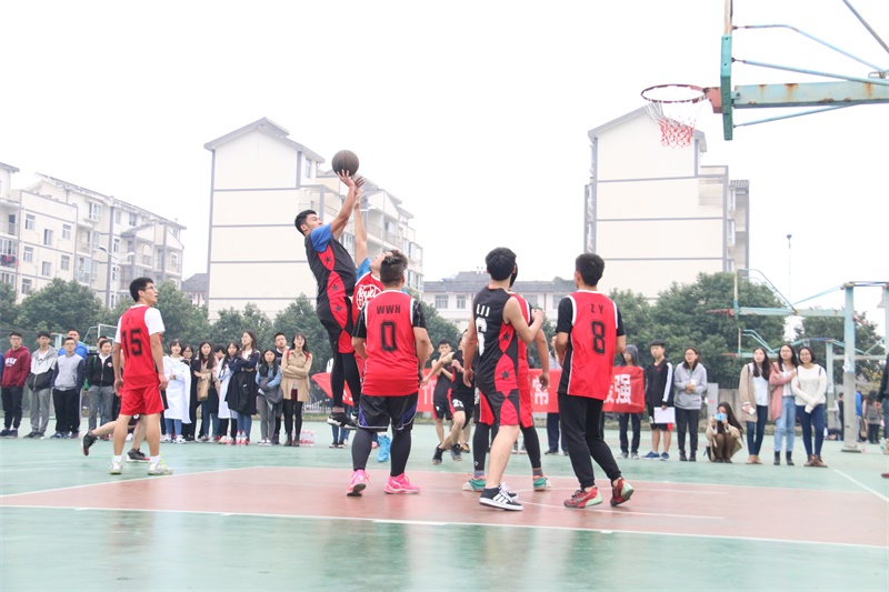 15vip太阳集团官网第二届小班篮球赛顺利开幕