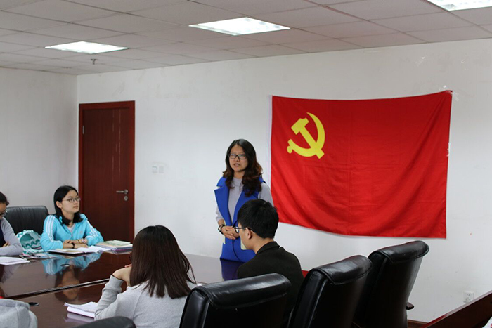 学习榜样，坚定信仰——15vip太阳集团官网顺利召开第83期党校自学讨论课