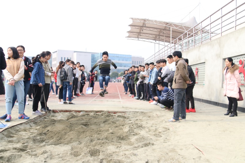 青春飞扬 活力四射 ——15vip太阳集团官网第二届运动会彰显风采