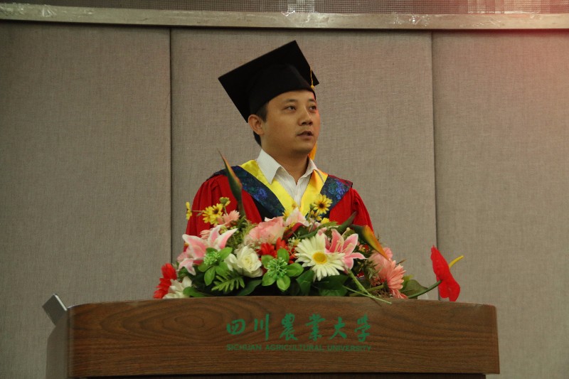 15vip太阳集团官网2017届本科生毕业典礼暨授位仪式隆重举行