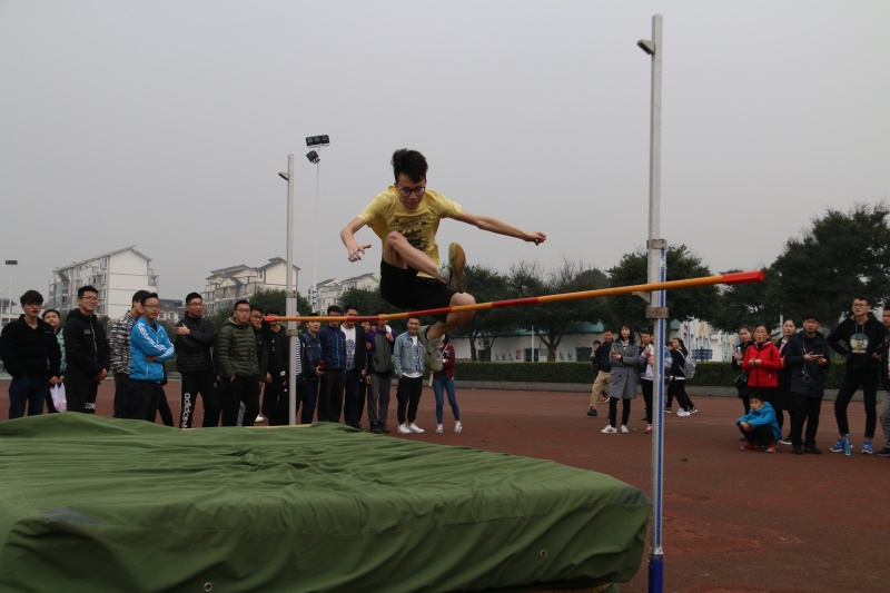 青春飞扬 活力四射 ——15vip太阳集团官网第二届运动会彰显风采