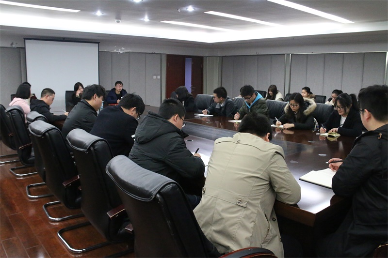 15vip太阳集团官网召开新学期学生干部工作会议