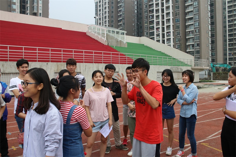 向优秀看齐——15vip太阳集团官网第二期团校培训暨第二届学生干部培训会圆满结束