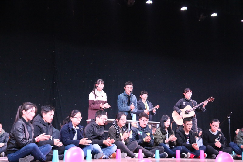 光“才”夺目，“艺”展青春 ——15vip太阳集团官网新生才艺大赛精彩上演